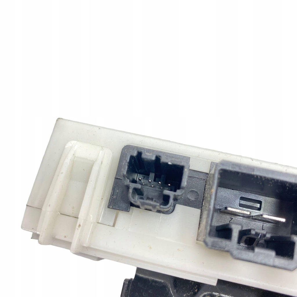 фото №8, Ford escape iv 2020 блок керування / модуль фаркоп буксирувальний