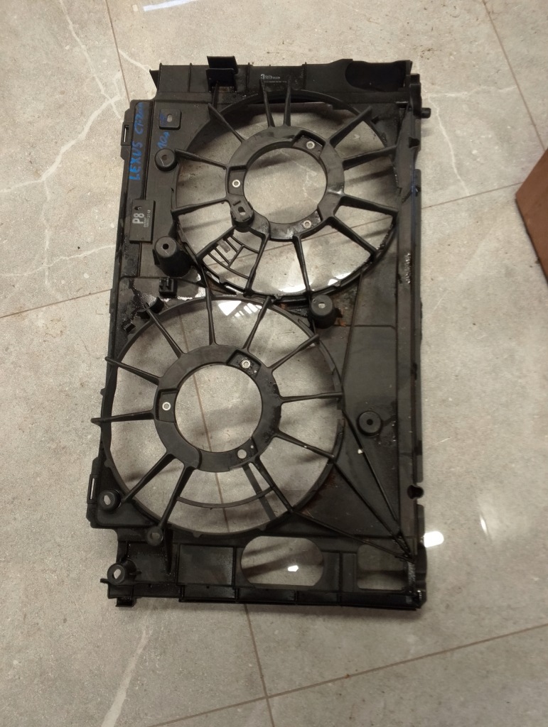 Купити Nowa корпус вентилятора радіатора lexus ct ct200 h toyota auris 1.8 hybrid