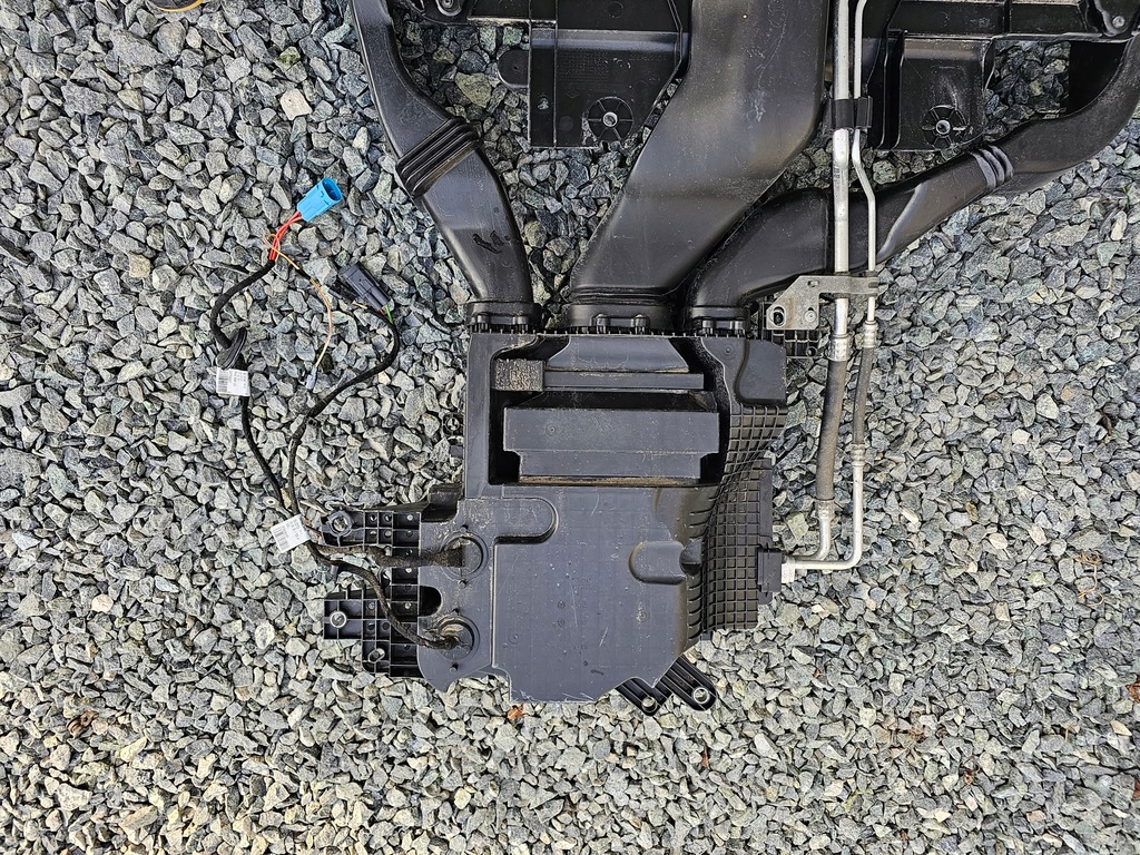 фото №7, Вентиляція радіатор акумулятора renault zoe ii #5570