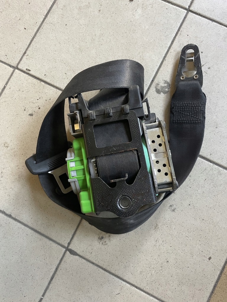 Купити Audi a5 8t ремінь безпеки ліве перед 2007-2016