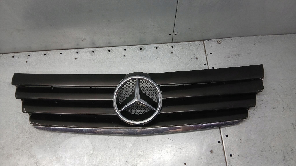 фото №1, Mercedes-benz оригінальний номер 2038800383 решітка радіатора решітка радіатора