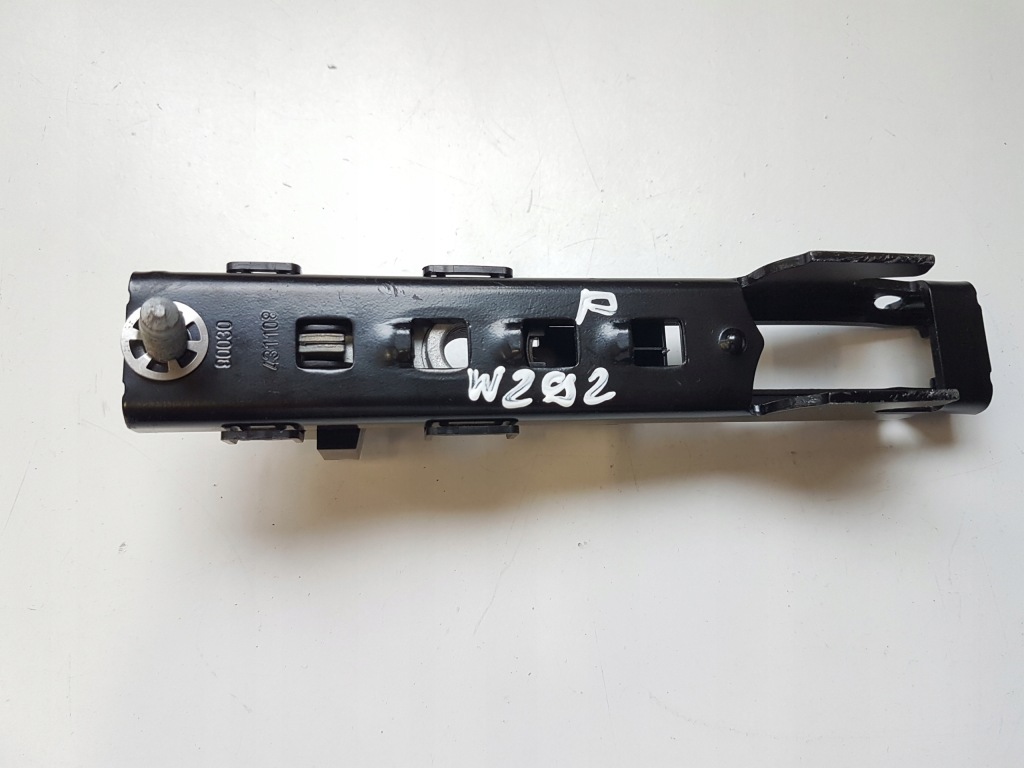 Купити Повзунок регулювання поперечина mercedes gle w292 c292 15-19