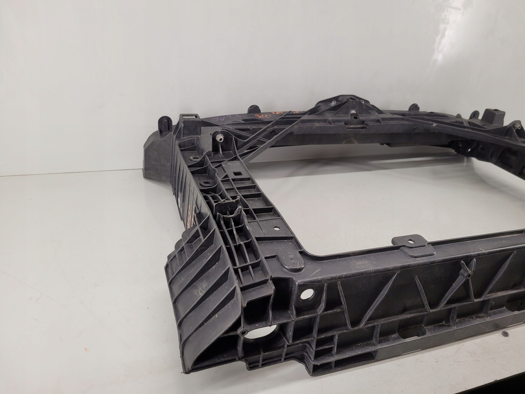 фото №10, Skoda rapid 5ja pas передний усилитель