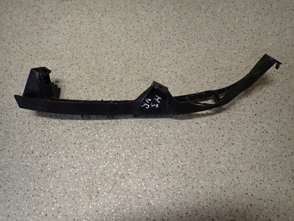 фото №1, Mazda 3 hb 03-08 молдинг pod фара правая