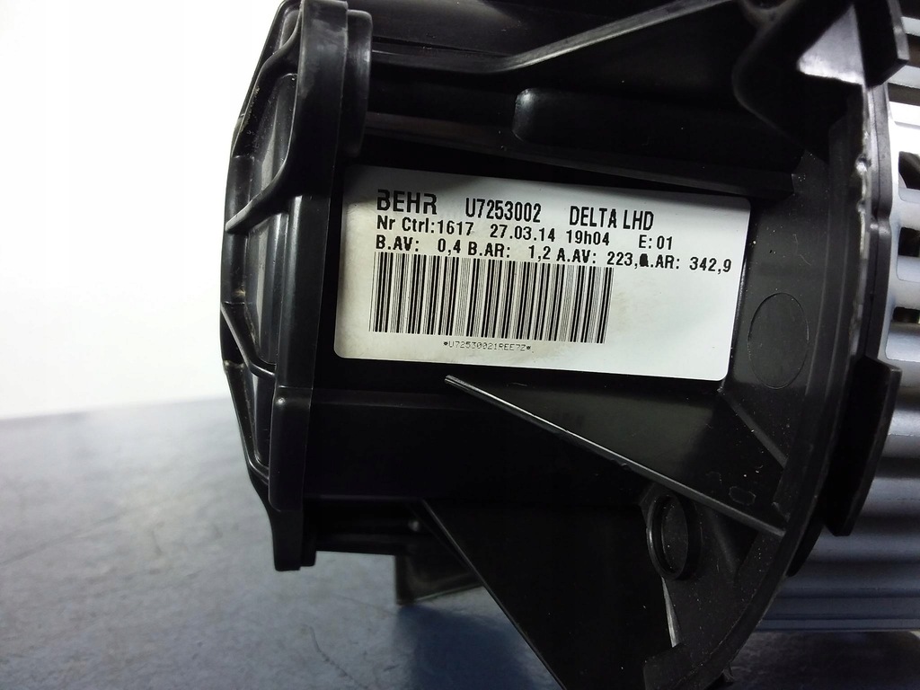 фото №4, Opel astra j вентилятор воздуходувка обдув