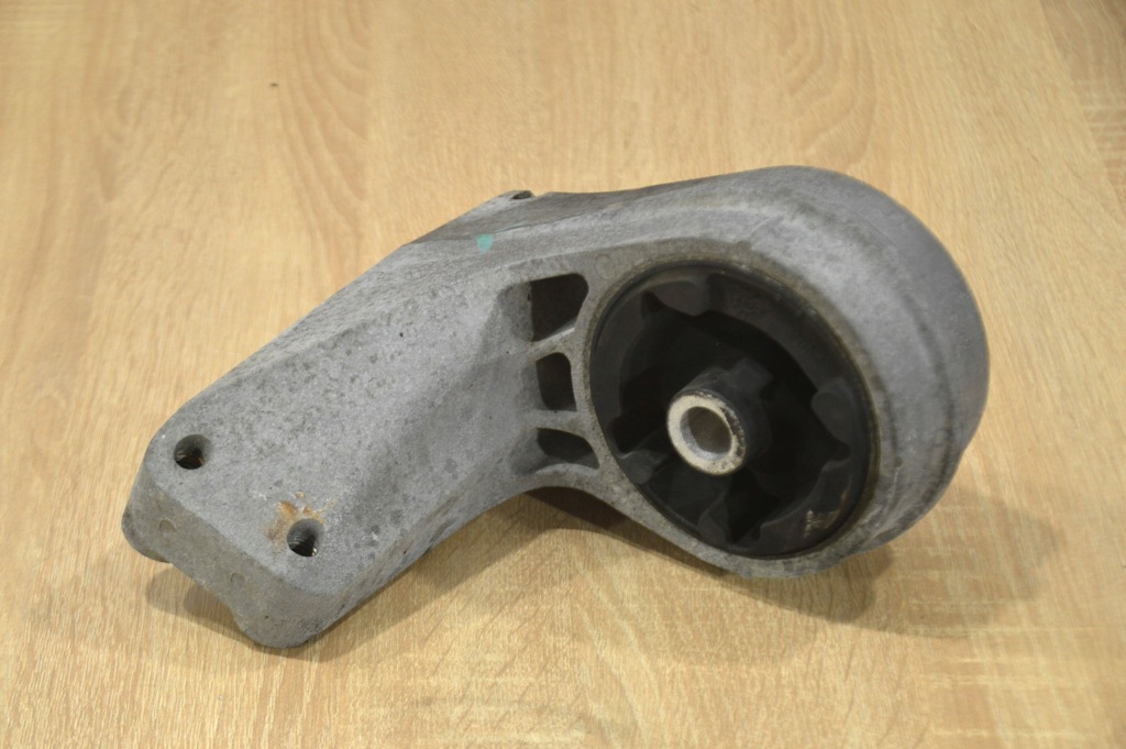 фото №1, Кронштейн подушка двигателя задняя antara captiva 2.0 автоматическая коробка передач