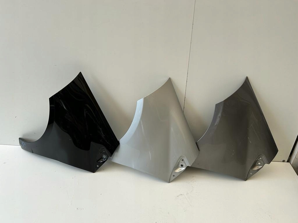 фото №1, Mercedes-benz оригінальний номер 1698810101 крила