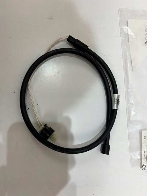 фото №1, Датчик mercedes e-klasa w213 a2139052403 новий