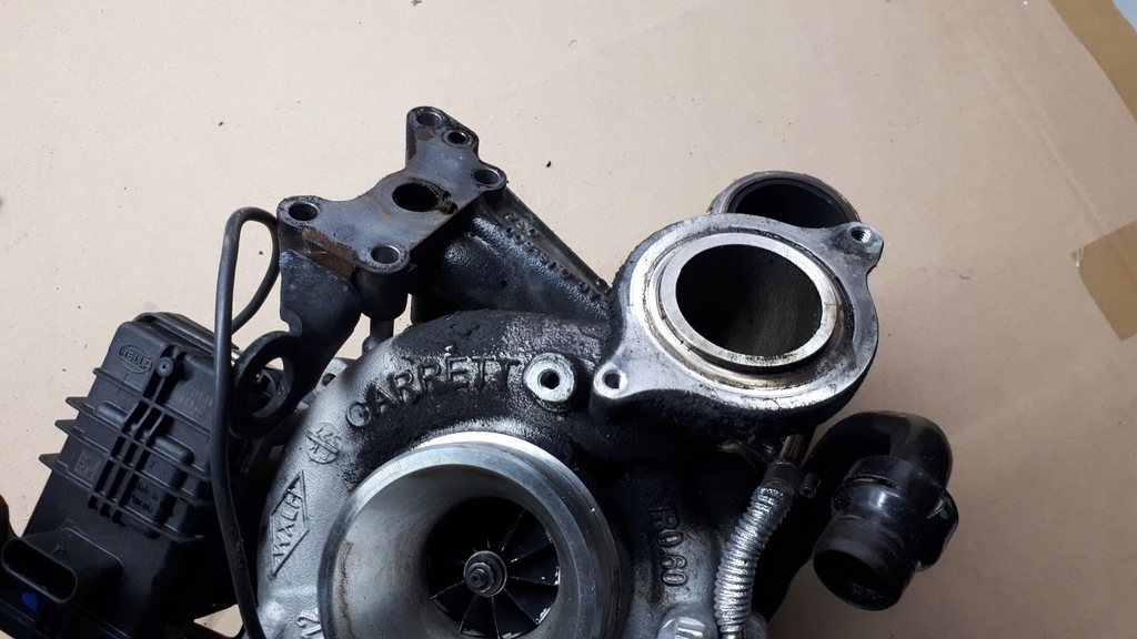 фото №2, A4 b9 8w турбонагнетатель 3.0 tdi 059145873cl a5 8w