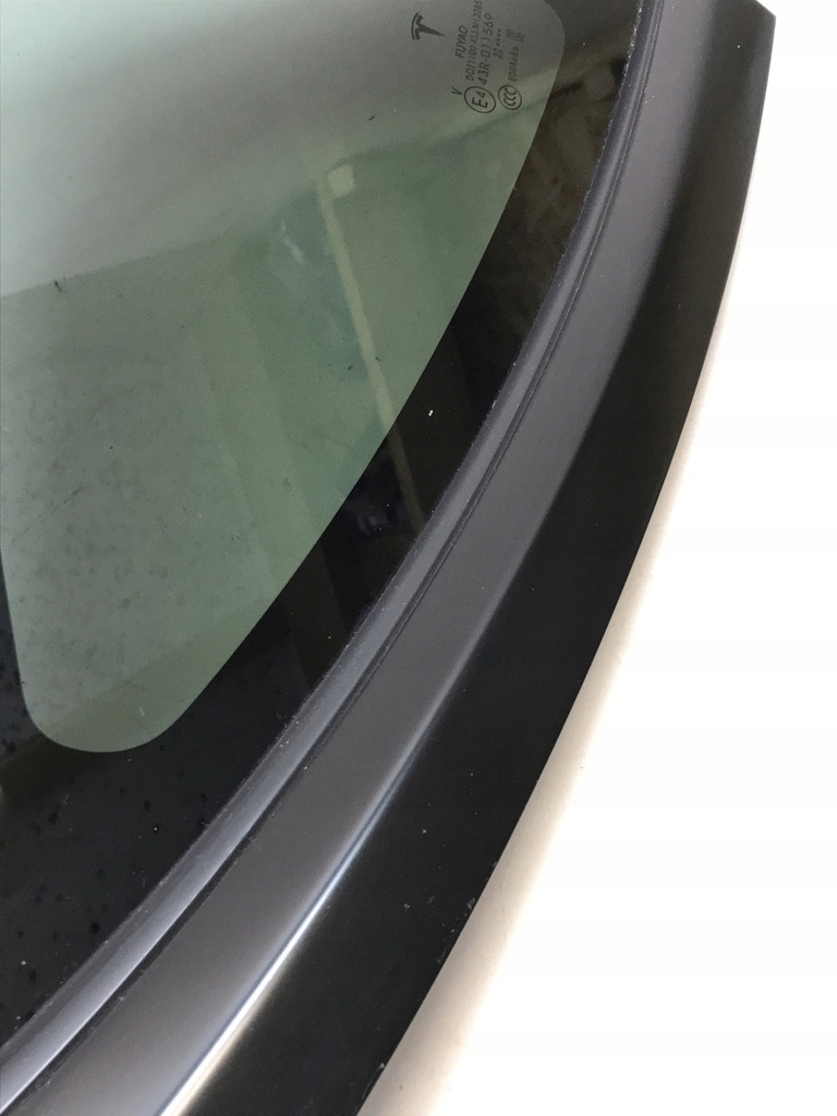 фото №14, Скло бічна правий задня tesla model y