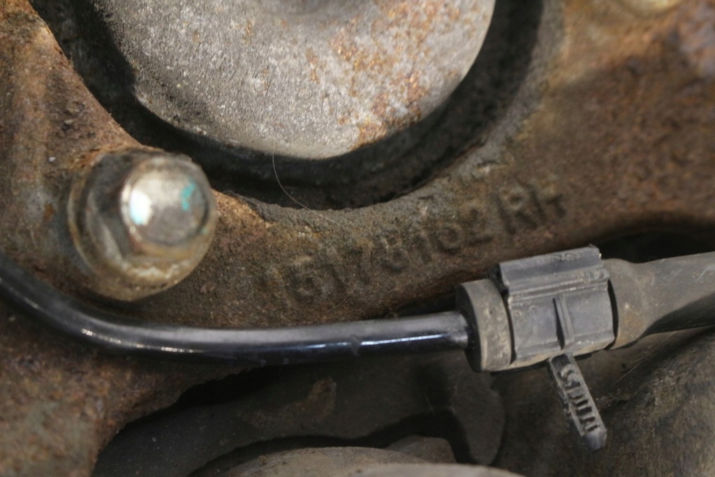 фото №7, Поворотный кулак ступица правый перед cadillac escalade 05r