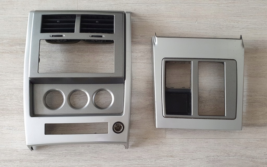 фото №1, Панель рамка консолі jeep cherokee liberty kk