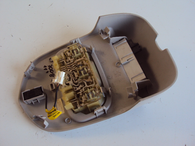 фото №5, Лампа потолочный peugeot 3008 1.6 e-hdi 2011r