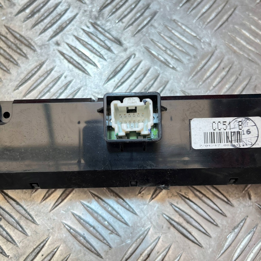 фото №6, Mazda 5 2006 монітор / дисплей / екран cc51b