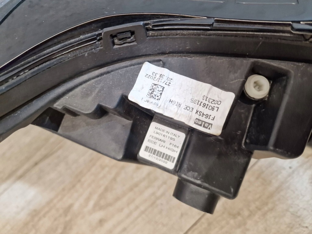 Ferrari portofino f164 ліва full led європа Зі Шроту