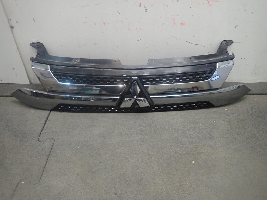 фото №1, Решітка радіатора mitsubishi outlander iii lift 18-