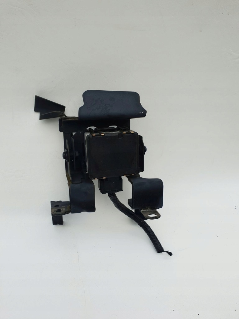 фото №1, Nissan x-trail t32 радар distronic кронштейн перед