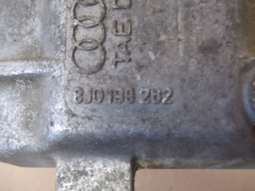 фото №6, Audi tt 8j кронштейн подушка двигателя 8j0199262