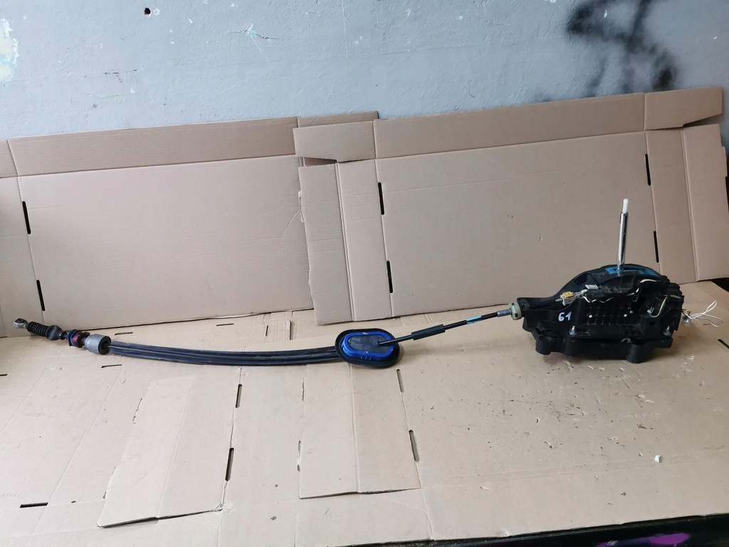 фото №1, Домкрат тросы переключения передач renault talisman 12-