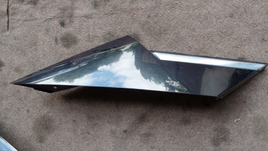 фото №1, Заглушка крыла правая opel astra k 5 13427537