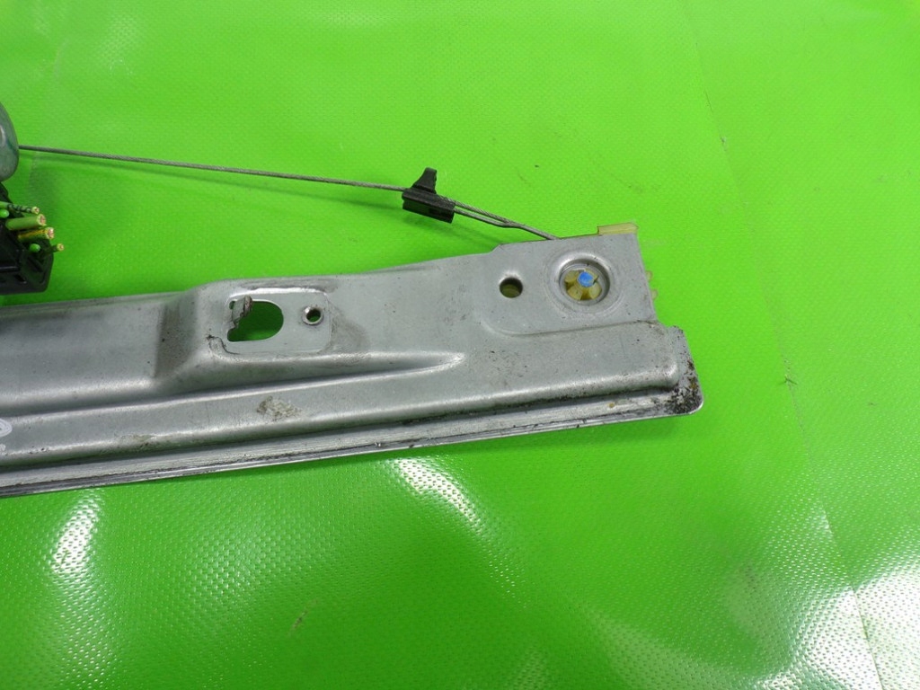 фото №8, Peugeot 207 подъемник стекло левый передний перед 440787e