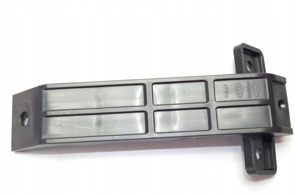 фото №1, Кронштейн бампера правый задняя kia ceed ii