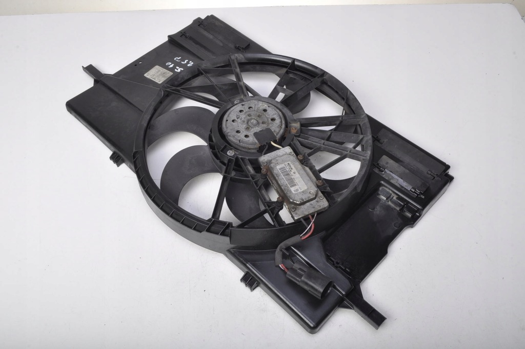 фото №1, Volvo s40 ii вентилятор радиатора 3m51-8c607-gc