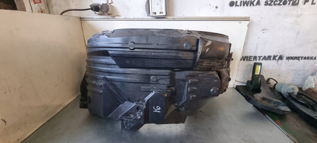 фото №1, Подкрылок перед правое navara d40 pathfinder r51