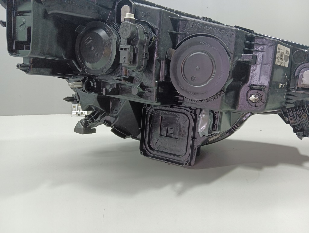 фото №7, Лампа led лівий перед передня renault megane iv 260603157r