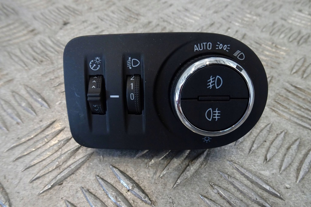 фото №1, Opel grandland x кнопка переключатель выключатель света 17-