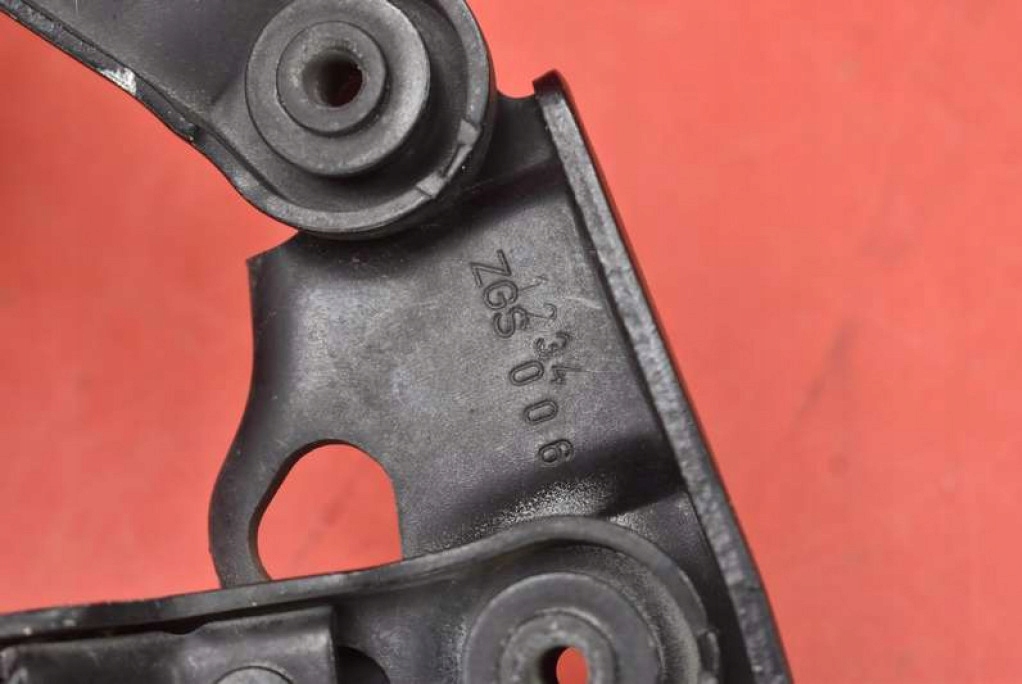 фото №5, Петля петлі капот merceds cls c219 w219 04-08