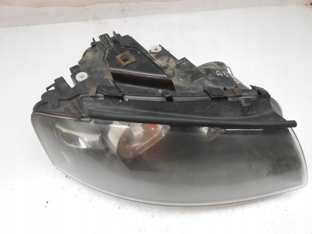 фото №7, Audi a3 8p лампа фара права перед 1301016093 1305235786r 8p0941004a