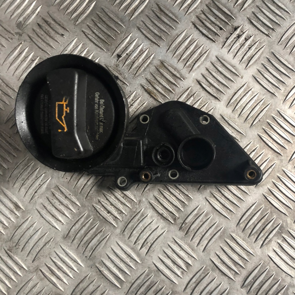 фото №1, Заливная горловина масла крышка vw crafter 076115308a