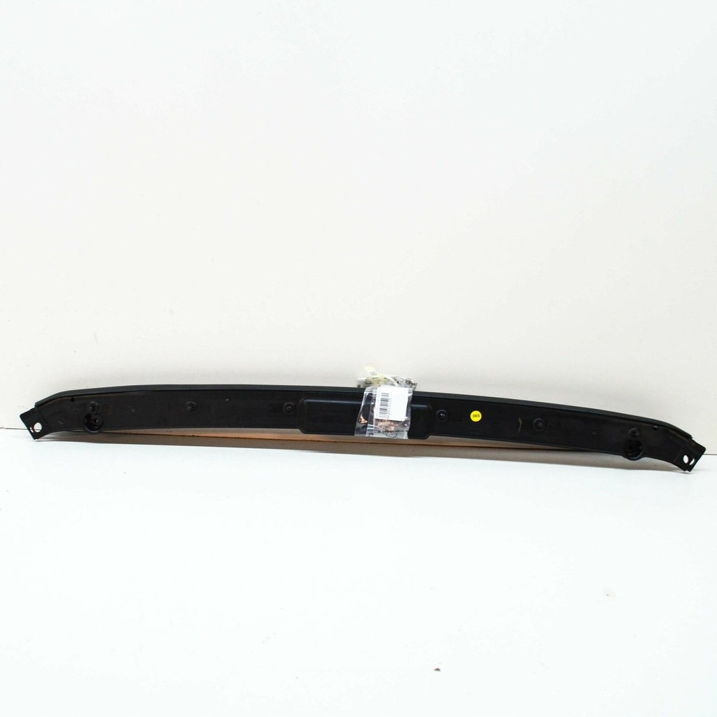 фото №7, Audi a6 s6 c8 передняя часть бампер center rubber уплотнитель 4k0823125