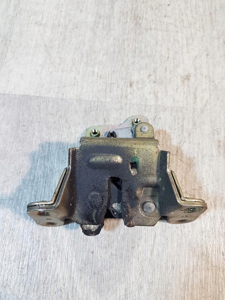 фото №1, Замок крышки багажника toyota previa