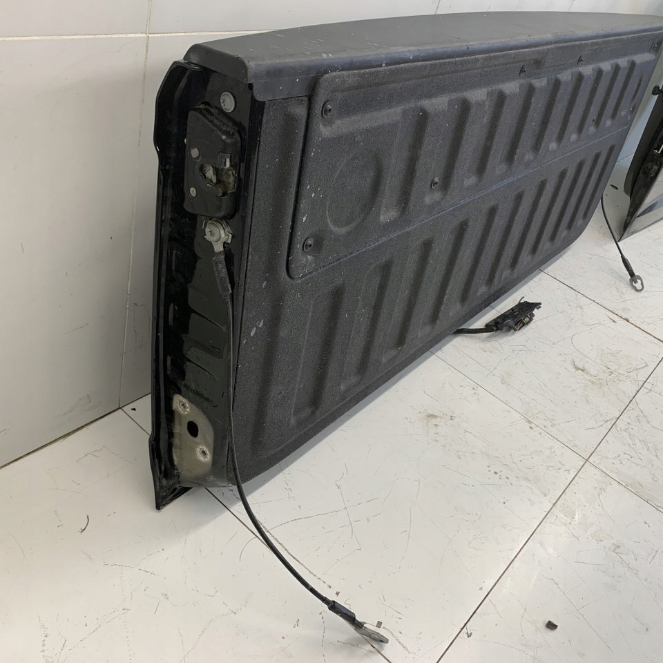 фото №11, Борт задняя pxj дверь крышка багажника камера cała комплектная dodge ram v 1500 22r