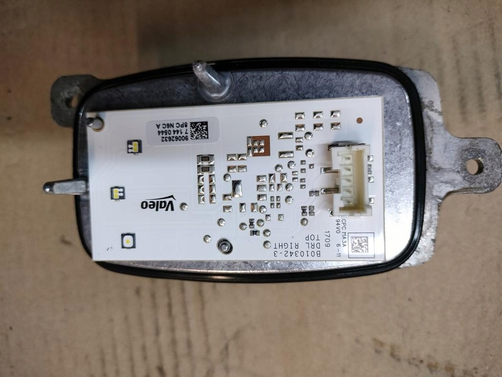 фото №1, Renault megane iv модуль лампы led преобразователь правая 90062632 оригинал