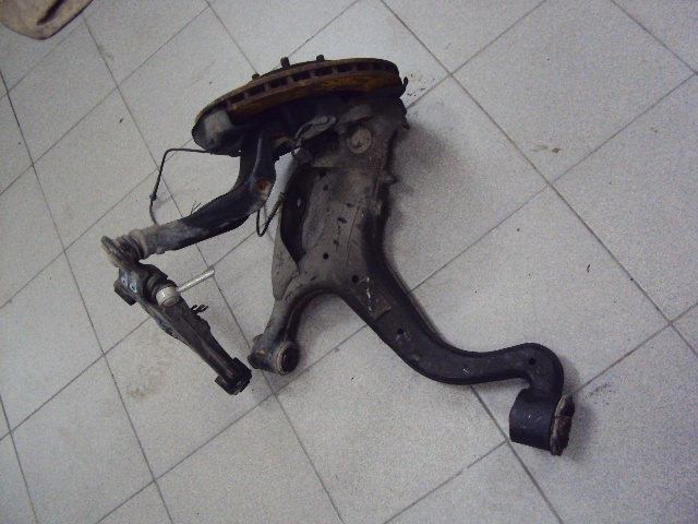 фото №3, Поворотный кулак правый перед range rover sport l320 3.6