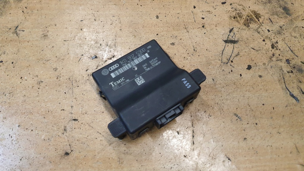 фото №1, Audi a3 8p блок управления модуль шлюз