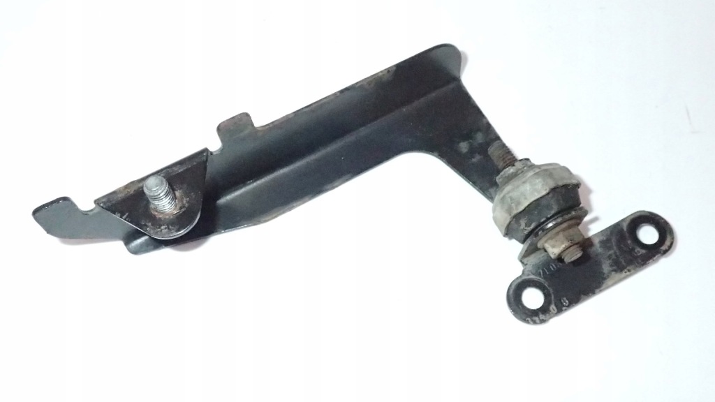 фото №1, Кронштейн webasto 2007 audi q7 4l 7l0815611c