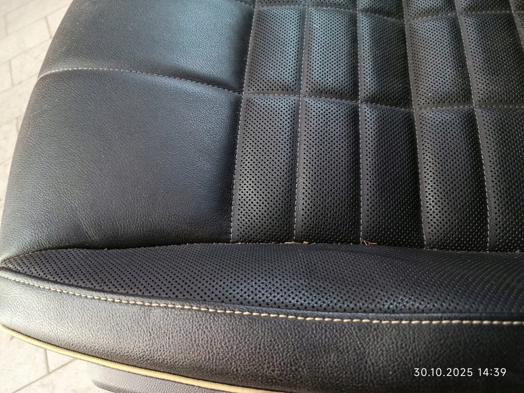 фото №4, Сидіння заднє сидіння салон обшивки renault megane v e-tech шкіра