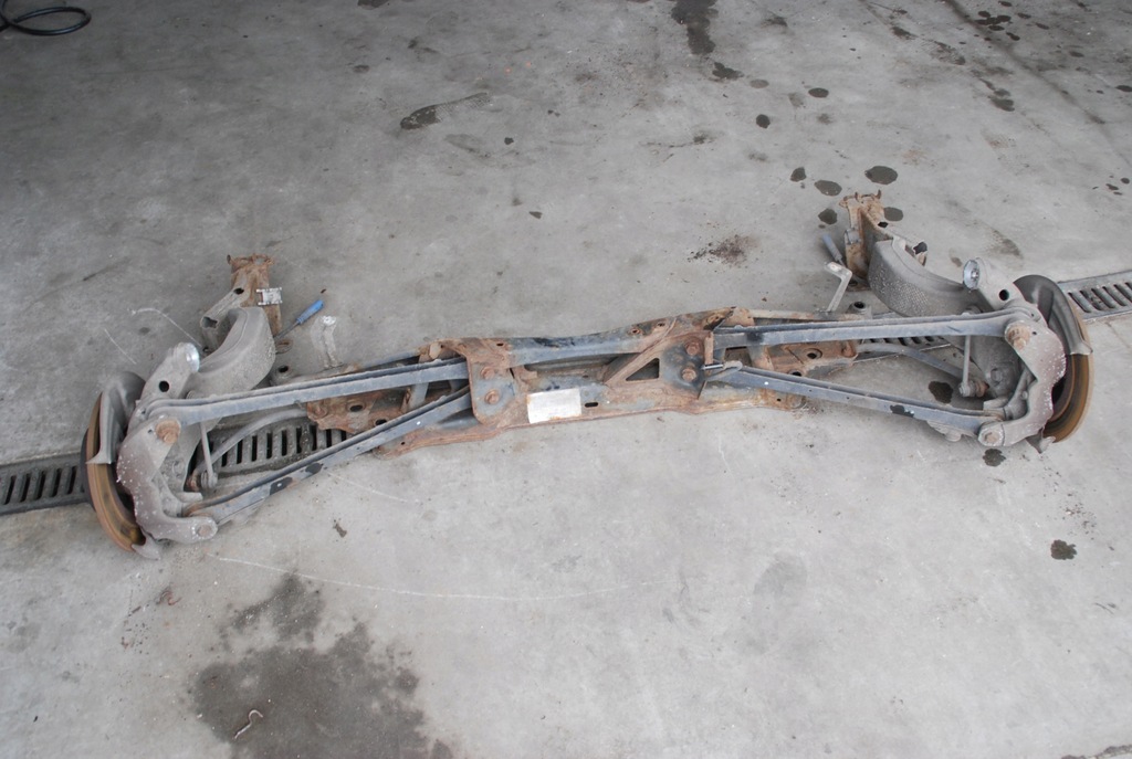 фото №5, Балка подвеска задняя mini countryman r60 10-