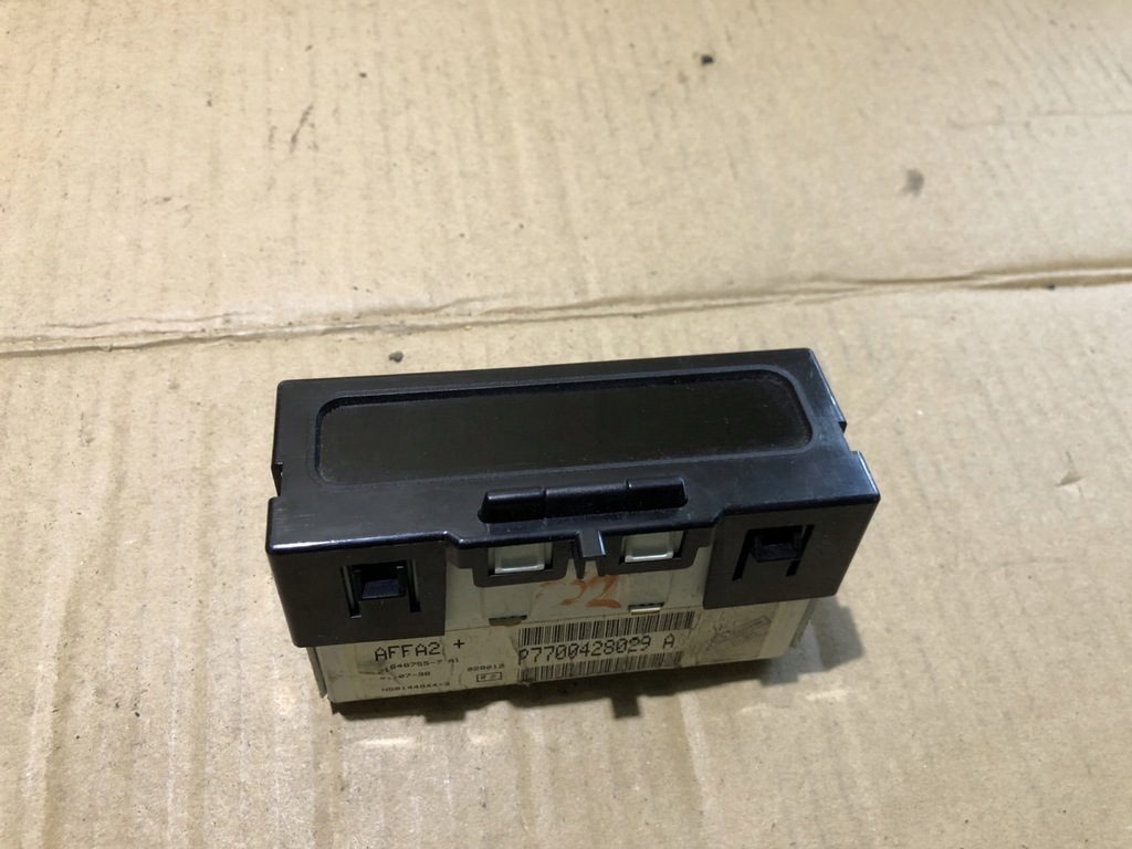 фото №1, Дисплей годинник renault scenic i 7700428029a