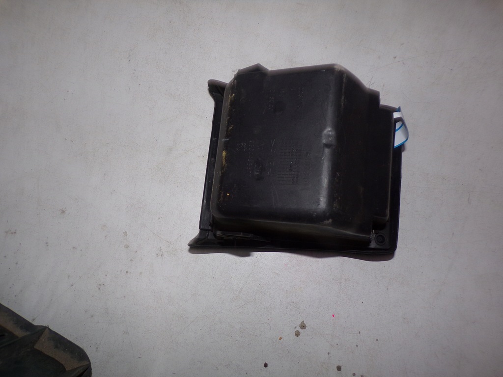 фото №7, Бардачок пепельница peugeot 307 9634496677