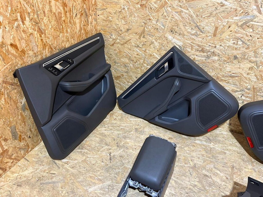 фото №14, Porsche macan lift середина салон сидіння заднє сидіння обшивки шкіра