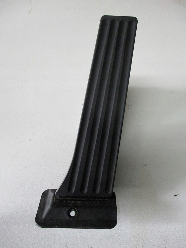 фото №1, Педаль газа bmw x4 f26 6860785