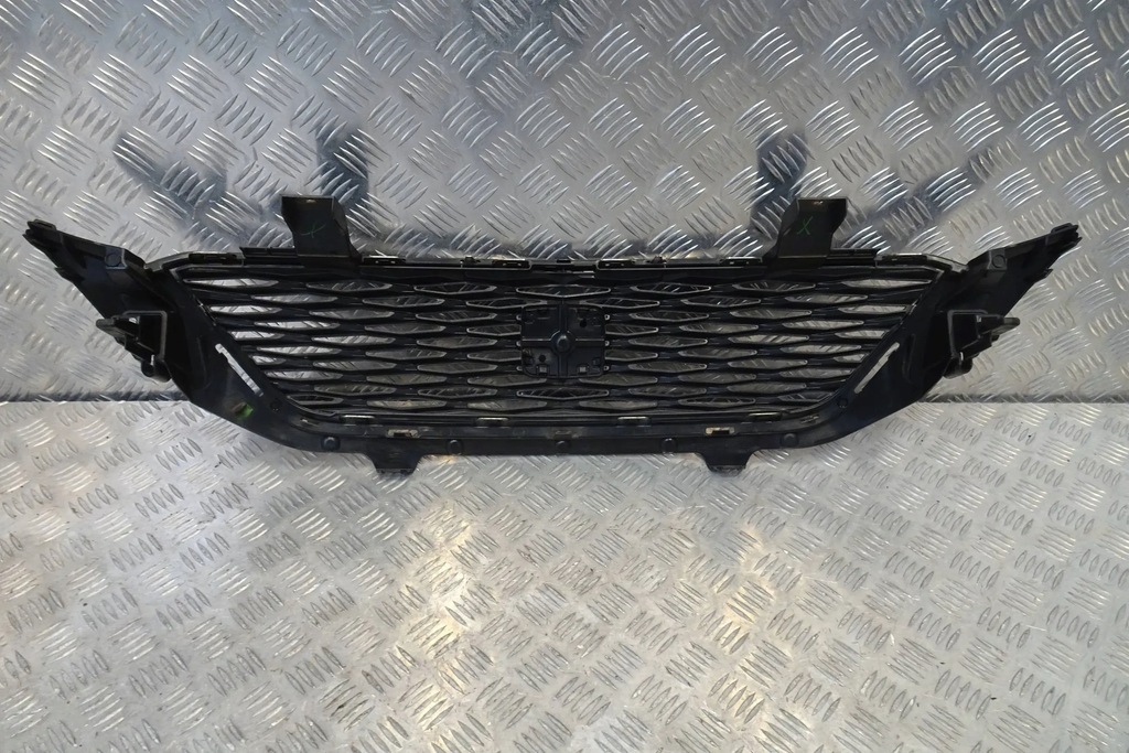 фото №4, Seat toledo iv - решётка радиатора