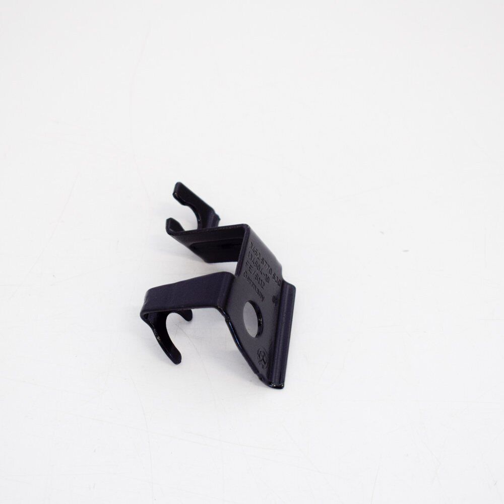 фото №7, Bmw 3 e90 передняя часть правый abs кронштейн 34526770630 6770630