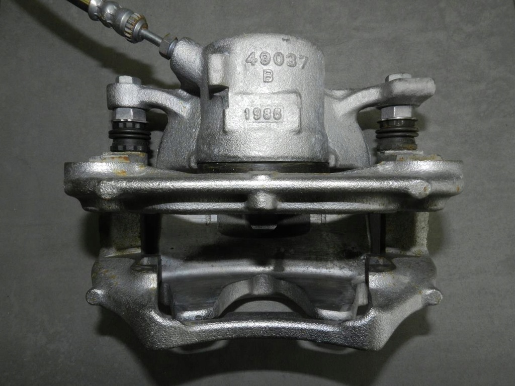 фото №5, Bmw 2 gt f46 218i суппорт левый перед