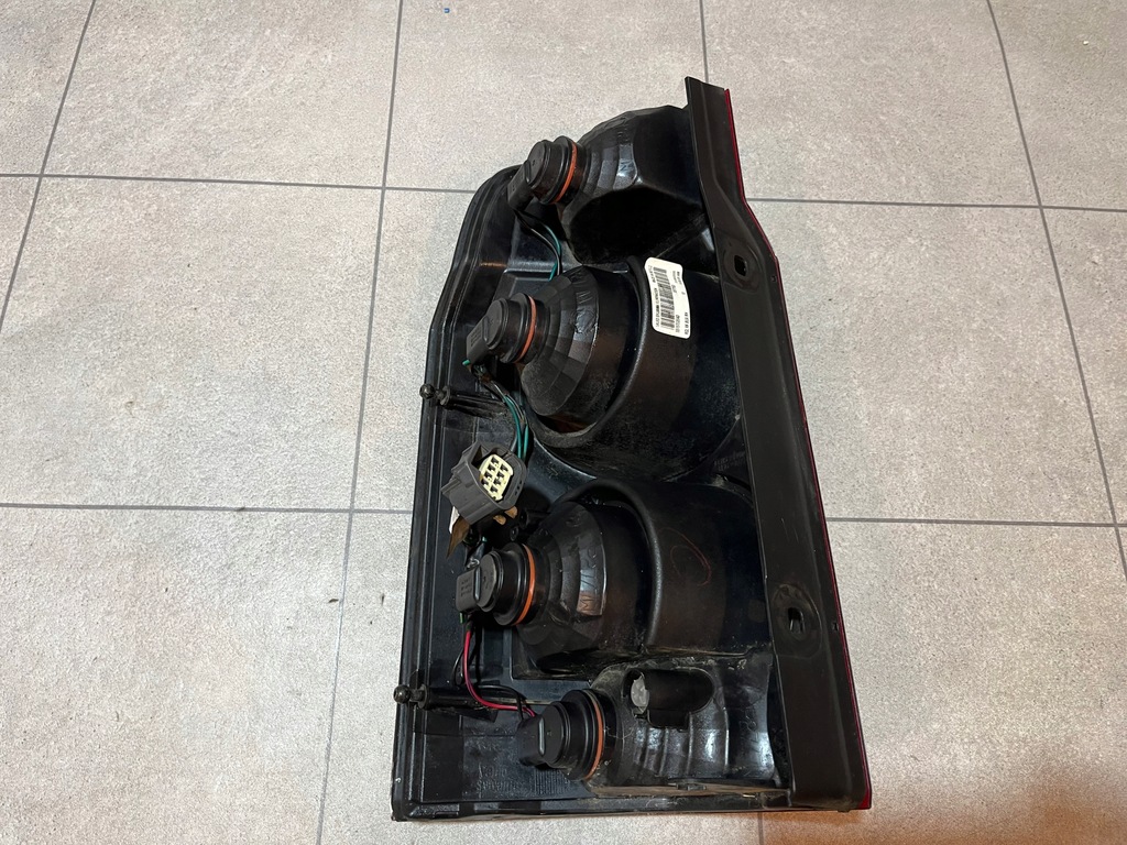 фото №7, Jeep commander xk лампы задние eu оригинал jak nowe